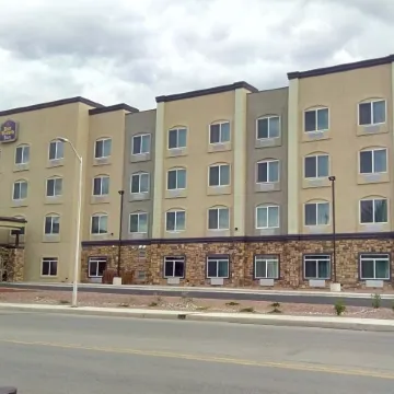 Best Western Plus Gallup Inn Suites