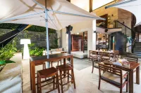 Niramaya Villas and Spa - breakfast