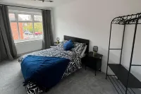 Manchester City Oasis - Spacious 5 Bedroom House Các khách sạn ở 