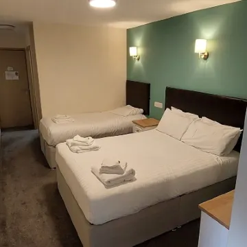 科特里奇旅館 鄰近吉百利巧克力世界的酒店