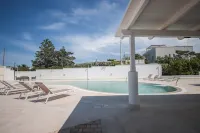 Villa Azzurra Seaview In Monopoli Puglia - Pools