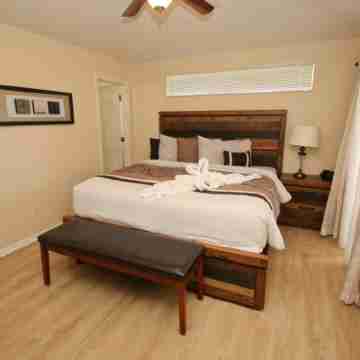 Gorgeous 4 Bed Home In Gated Community Rooms