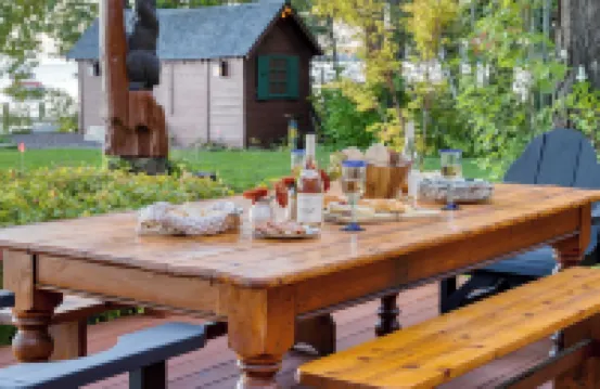 Homewood Lakefront by Avantstay Private Beach & Lake Access + Views! Hotels in Homewood