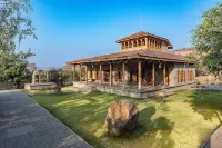 CosmicStays Parambi Cozy Farmstay & Vintage Charm Hotels in Varve Khurd