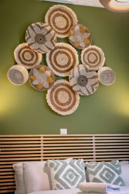Charming 2BR retreat near market & beach Hotels near Eugenides Foundation New Digital Planetarium