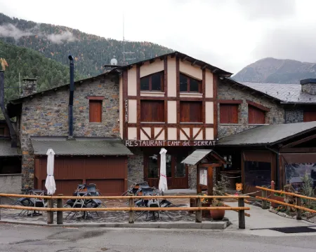 Hotel Restaurant Camp del Serrat Hotels in Encamp