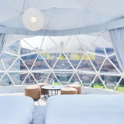 山中湖 富士山度假村 GLAMPING 鐘山の滝附近的飯店