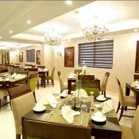 City Rose Hotel Suites