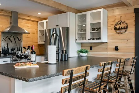 3BR Escape w/ Hot Tub + Grill + Fireplace