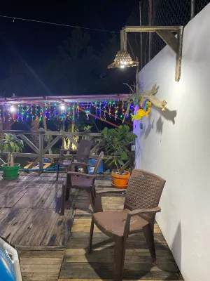 Quiet Studio - Apartment 4 in Villa Coconut Hotels in 