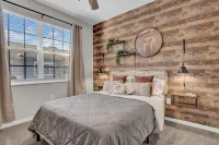 Modern Amenities and Easy Access to Attractions - Stylish Escape Hotels in Westchase