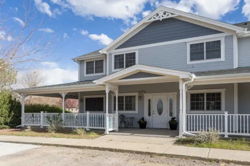 Thankers Hotels in Wheatland