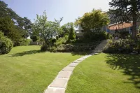 Bourne Hall Country Hotel - 3-Star