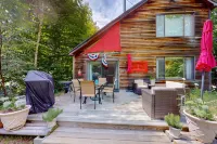 The Three Cornered Pond Retreat | House in Augusta with kayaks & dock access Hotels near أوجوستا