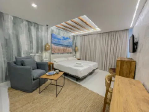 Gran Marina Suites