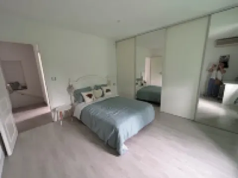 Villa Moderne 盧河畔拉科爾酒店