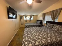 NEAR DISNEYLAND AND CONVENTION CENTER 6 BEDROOM 3 BATHROOM