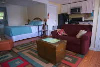 North Country Lake House - Bear