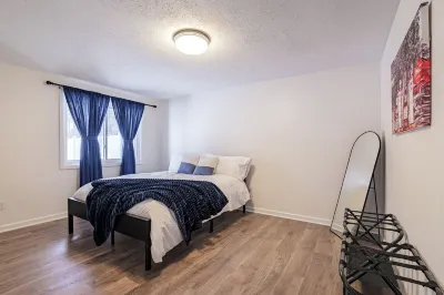 Bullzeye 3Bed2Bath, Full Townhome, Gameroom Hotels near Lollypop Farm, Humane Society of Greater Rochester