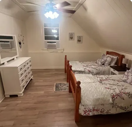 Farm house without the work. Enjoy the fresh air and the star gazing at night.