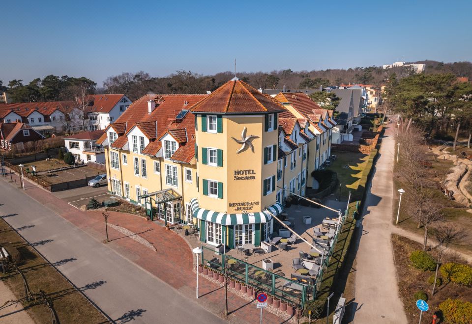 hotel overview picture