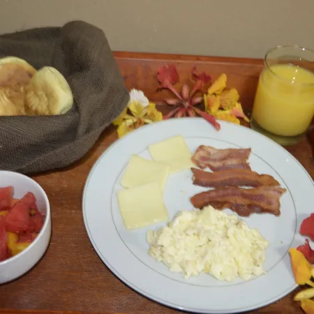 GM Suites Bed & Breakfast