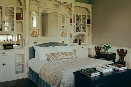 Oakley Court Отели в г. Виндзор