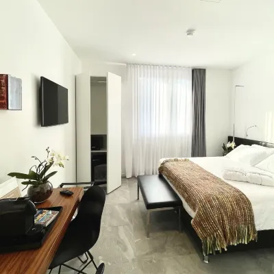 Le Muraine Hotels near Accademia Carrara Museum