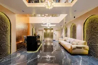 CVR'S HOTEL GLASS BIRD Các khách sạn ở Krishna