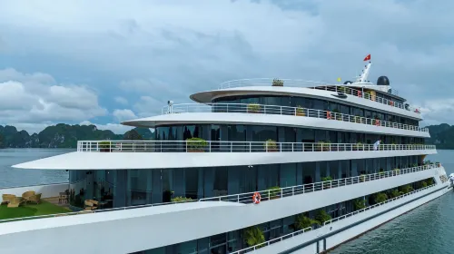 Sea Stars Cruise Ha Long - spa
