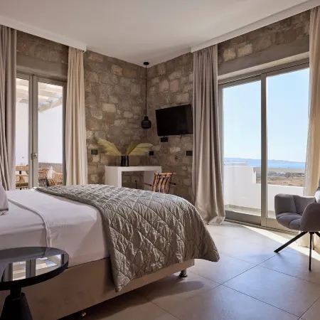 Kedros Milos Suites