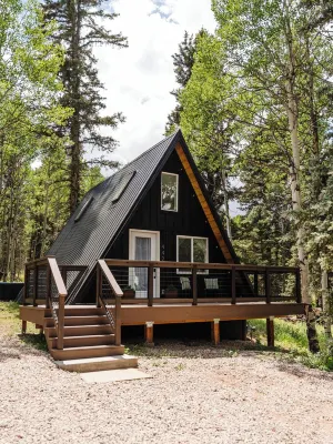 Aspen Grove Aframe - Hot Tub- Fire Pit