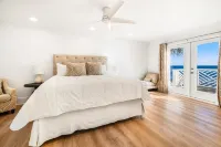 Beautiful Beachfront Home Near Alys Beach on 30A with Private Beach - Balkon