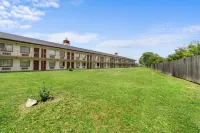 ريد روف إن ميمفيس - جرايسلاند/ أيربورت فنادق في 