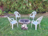 Charming Pet-friendly Home Close To The Green Bay Packers And Lake Michigan! Hotels near Wisconsin Maritime Museum
