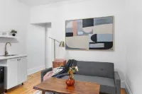 Studio 3 ~ 1 BDRM Apartment, w/ Lounge Area