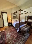 Guest House on Historic Estate in Upstate New York Hotels near Wegmans