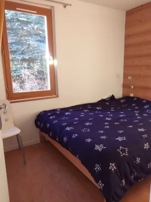 Chalet 10 pers. wonderful view, south facing, Merlette