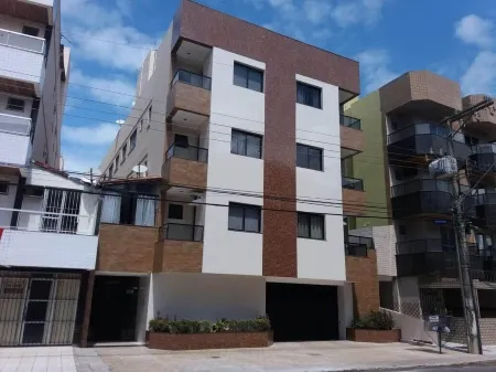 Porto do Ceu - 02 bedroom apartment with WiFI Отели рядом с достопримечательностью «Praia das Castanheiras»