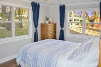 Home on the Lake w/ Pool and Boat Dock