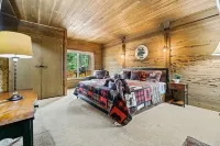 Shaver Wood Forrest-Smokey Tree