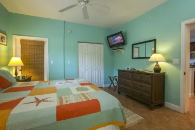 Grande Bay Condo Beautiful Morning- 3 Bedroom - Wraparound Balcony- Views!! Hotels in 