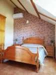 Charming penthouse, with views of the city (ideal for families)