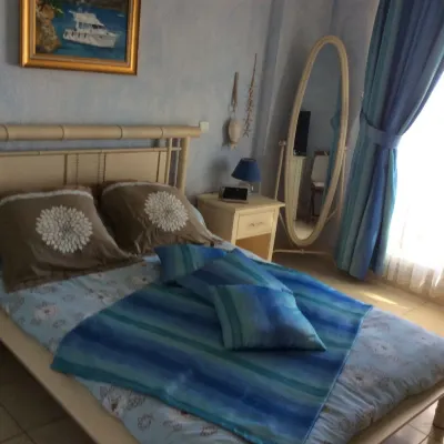 Appartement T2 Avec vue sur le Port Hotels in Port-Saint-Louis-du-Rhone