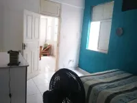 Comfortable room in a quiet and airy house-Bar, Salvador Hotels near Porto da Barra
