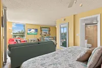 Florida Beach Condo on the Beach and Tennis Club Resort, Naples, Fl