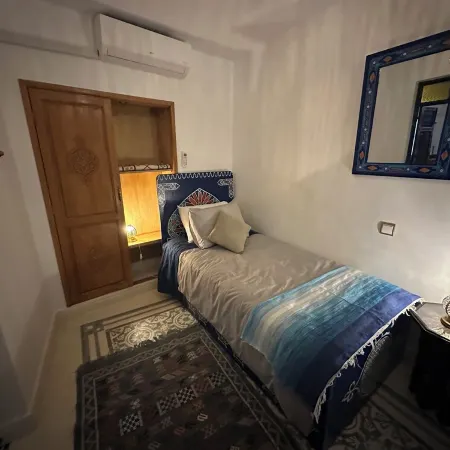 La Mansoura Maison en Format de Riad Dans la Médina de Chefchaouen Ville Bleu