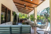 New Pavones Beach Resort, Yoga Deck, Pickleball Court, Pool, Gym, & Ice Plunge Hotels in Pavones