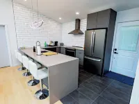 Bumbleberry 3 Bedroom Guest HomeNew Executive home in the heart of Kitimat BC Hotels in Kitimat