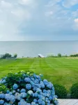Lakefront Oasis near Lewiston & Niagara Falls